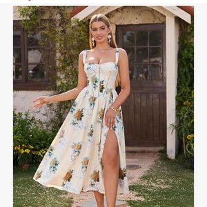 Floral Cream corset Midi Dress with Sweetheart Neckline